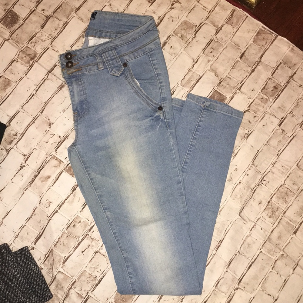 C’ESTTOI size 9 jeans